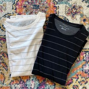 Large Calvin Klein striped tee shirts bundle gently used.